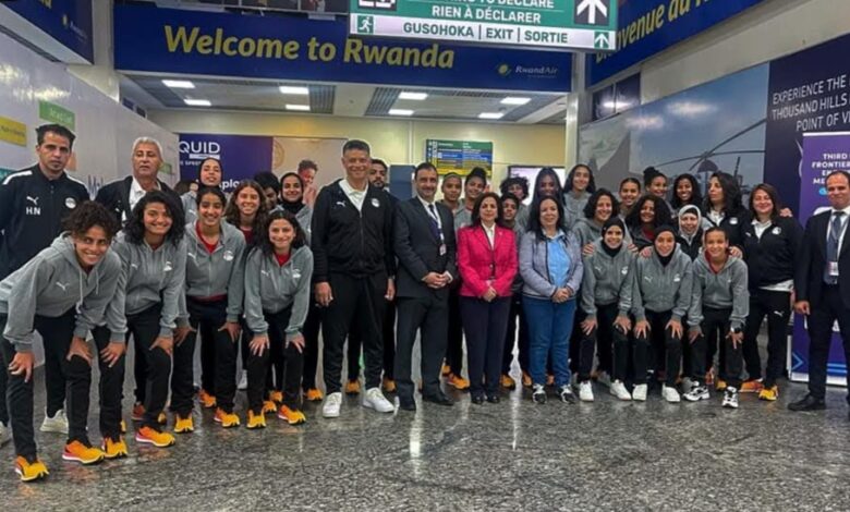 منتخب الكرة النسائية يصل رواندا 1 FB IMG 1739866077535 edit 405981804350439