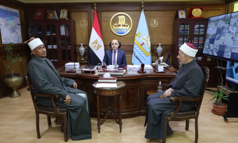 محافظ كفرالشيخ يناقش سير العملية التعليمية وخطة الأنشطة الطلابية بالمعاهد الأزهرية 1 IMG 20250302 WA0046