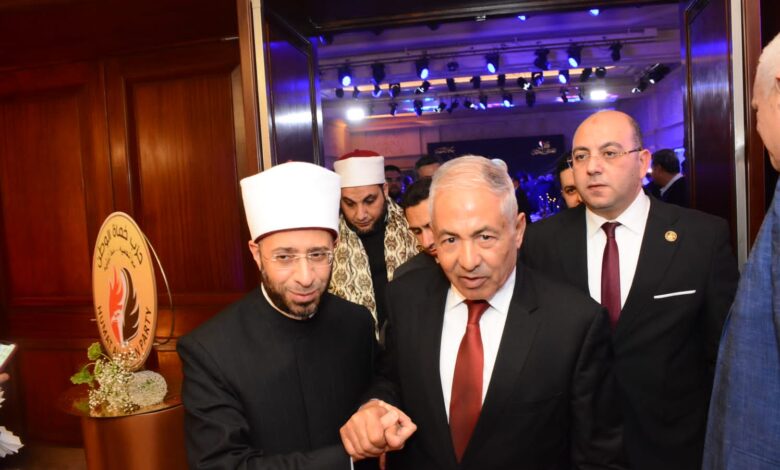 حزب حماة الوطن يحتفل بيوم الشهيد.. ويقيم سحورا بحضور ٤وزراء ورؤساء الأحزاب وأعضاء مجلسي النواب والشورى 1 IMG 20250313 WA0043