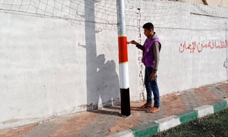 ألوان علم مصر تزين أعمدة الإنارة والبوابات بمركز شباب الربع .. بسواعد أعضاء أندية التطوع 1 IMG ٢٠٢٥٠٣١٧ ٢٣١٩٢٠