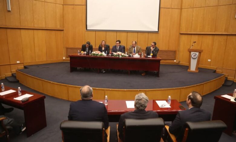 وزير الثقافة يجتمع بمجلس أكاديمية الفنون..ويستعرض مشروع القرار الوزاري بفتح باب الترشح لمنصب رئيس أكاديمية الفنون 1 FB IMG 1746558176755