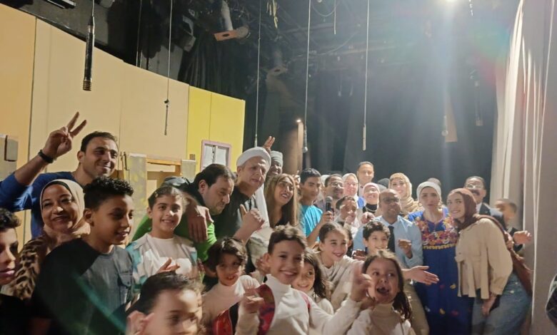 وسع للترند ..علي خشبة مسرح الصاوي 1 IMG 20250509 WA0049