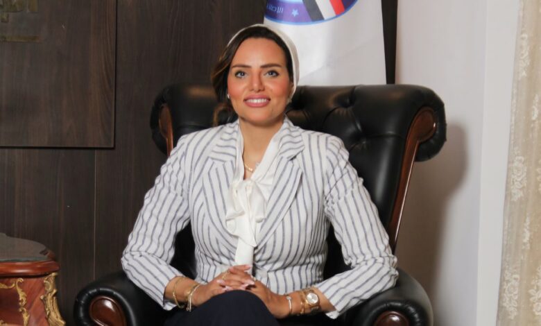 د. ولاء بلال تكتب/ بين السور العظيم والأهرامات الشامخة 1 IMG 20250522 WA0041