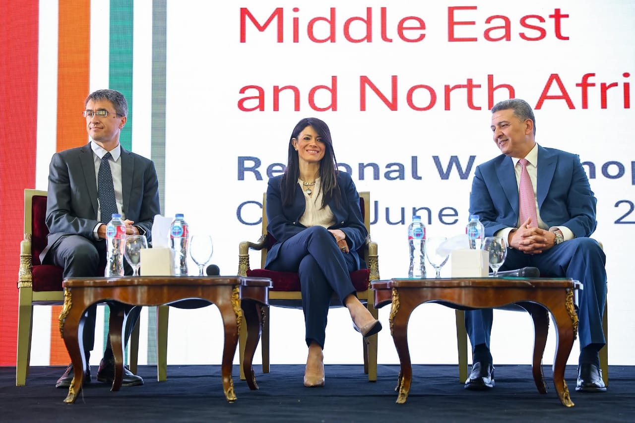 ورشة إقليمية للبنك الدولي حول الأمن الغذائي تنطلق بحضور رانيا المشاط وممثلي 12 دولة 1 IMG 20250618 WA0055