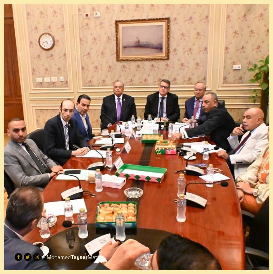 النائب محمد تيسير مطر يشارك في إجتماع لجنة حقوق الإنسان بهيئة مكتب اللجنة التشريعية وبمشاركة وفد من "القومي لحقوق الإنسان" 1 IMG 20250624 WA0054