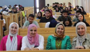 قدمها أستاذ بجامعة فوبرتال فى ألمانيا.. الفنون التطبيقية بالمصرية الروسية تنظم ندوة المفاهيم المعاصرة للتصميم.. صور 4 IMG 20250701 WA0051