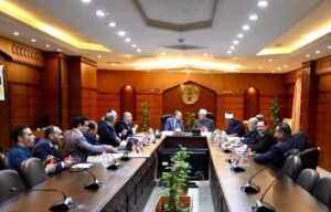 «المعاهد الأزهريّة» و «التربية والتعليم» يعقدان إجتماعًا مشتركًا لمناقشة أعمال صندوق رعاية المعلمين بمشيخة الأزهر 2 FB IMG 1754335451494