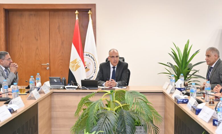 سويلم : التعديات على مجرى النهر تؤثر على قدرة المجرى على إمرار التصرفات المائية 1 IMG 20251005 WA0003