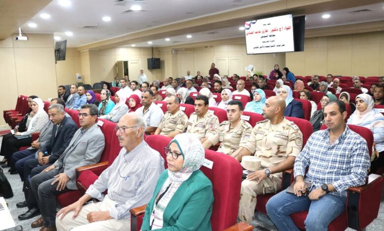 إنطلاق الدورة التدريبية عن الدراسات الإستراتيجية والأمن القومي بمحافظة السويس 1 IMG 20251102 WA0046