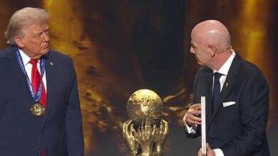 دونالد ترامب يفوز بجائزة السلام 2025 من الفيفا 10 IMG 20251205 WA0046