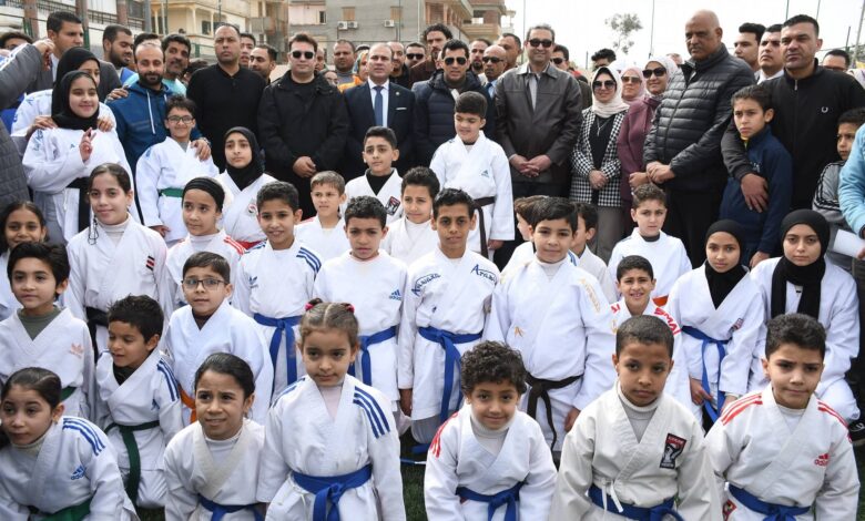 وزير الشباب ومحافظ دمياط يفتتحان الملعب الخماسي بمركزي شباب ميت الخولي وأبو عدي 1 FB IMG 1769541034495