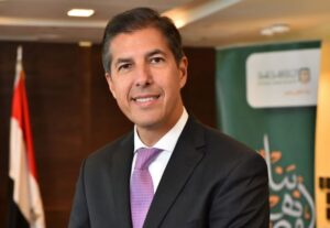 البنك الأهلي المصري يعزز ريادته في تمويل الشركات والقروض المشتركة بمحفظة تتجاوز 4.8 تريليون جنيه ومبادرات قوية في التمويل المستدام 2 IMG 20260122 WA0040