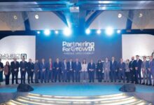 ويوقعان بروتكول لتطبيق نظام التأمين الجماعي لعملاء المشروعات الصغيرة والمتوسطة 5 IMG 20260127 WA0043