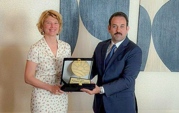 رئيس جهاز مستقبل مصر يلتقي وزيرة الزراعة الروسية ورئيس اتحاد مصدري الحبوب .. لبحث توريد القمح وزيادة الصادرات وإنشاء مركز لوجستي في مصر 1 IMG 20260127 WA0067