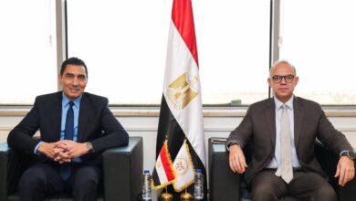 وزيرا الاستثمار والتجارة الخارجية والشباب والرياضة يبحثان آليات تأسيس الصندوق 6 FB IMG 1771679780437