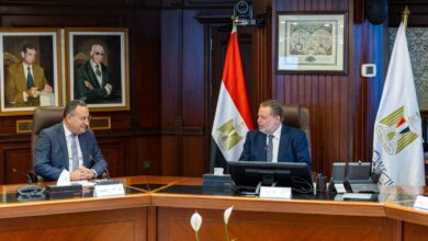 محافظ البنك المركزي المصري يلتقي وزير التعليم العالي والبحث العلمي لبحث التعاون المشترك 6 IMG 20260223 WA0021