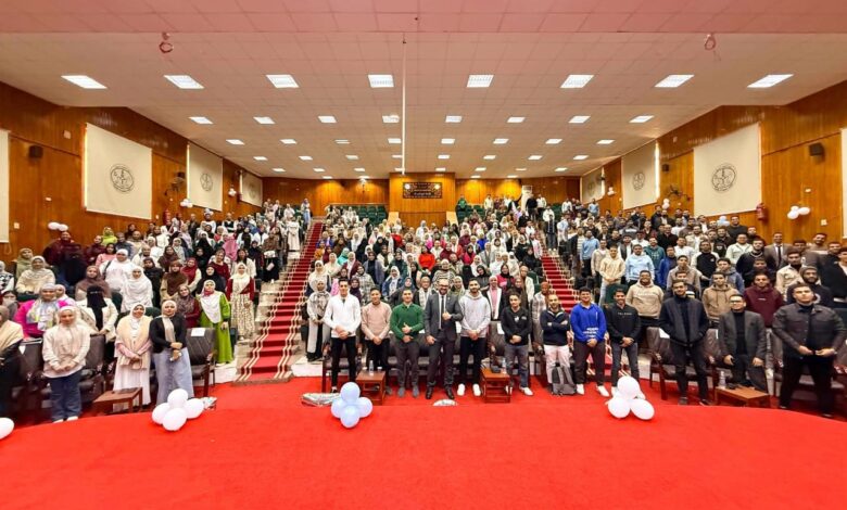 خطوة على الطريق: مؤتمر سنوي يقود طلاب الصيدلة نحو مستقبل مهني أكثر إشراقًا 1 IMG 20260226 WA0126